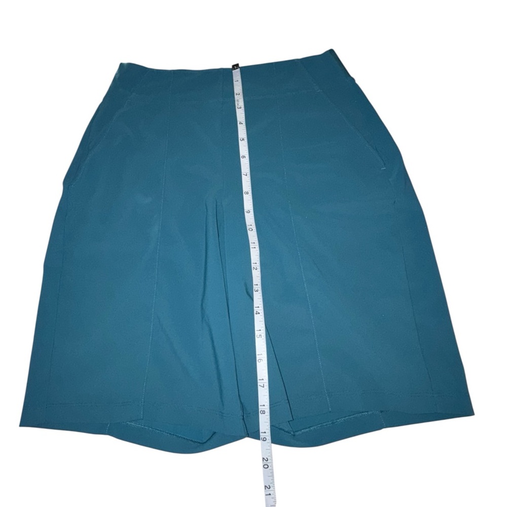 Athleta Teal Cosmic Bermuda’s Women's Shorts Size 4 Teal - Picture 4 of 9